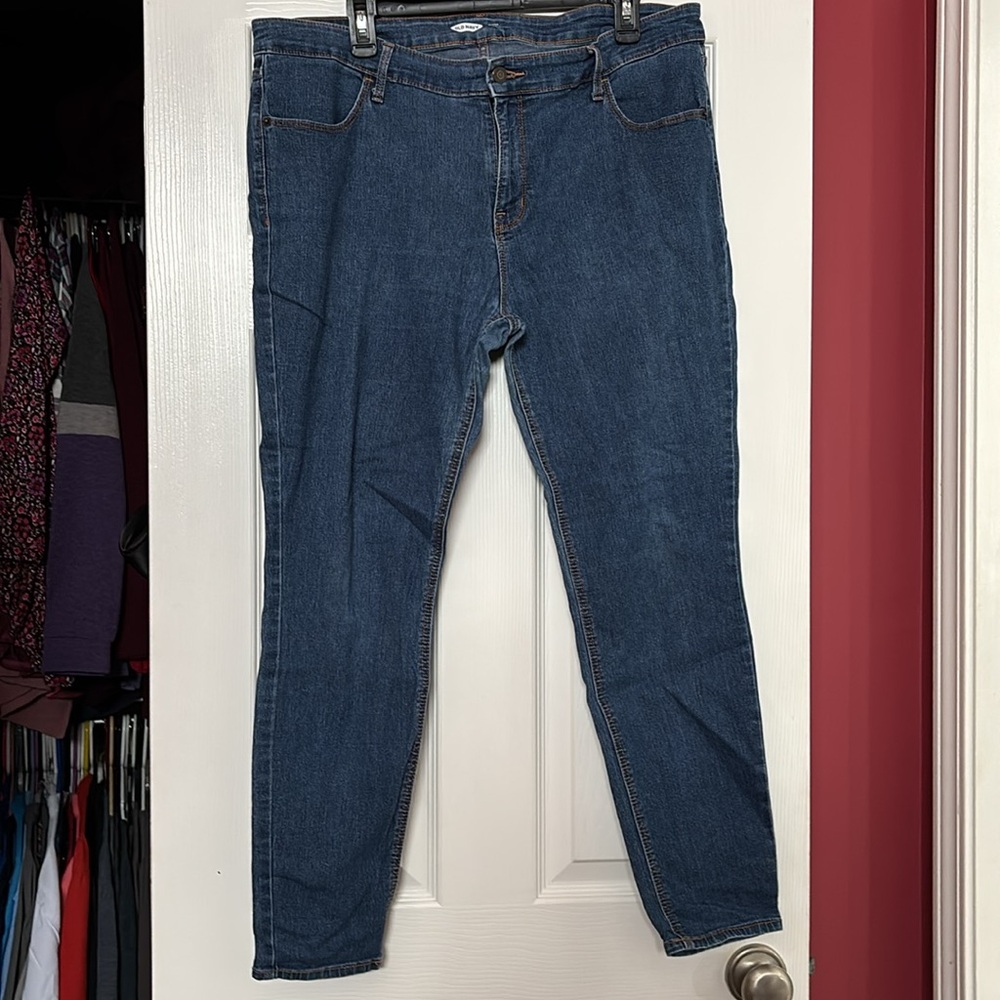 Old Navy Super Skinny blue jeans size 16